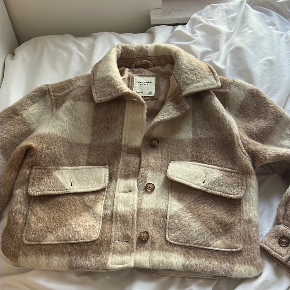 Abercrombie Spring Wool Patterned Jacket in Beige and Cream